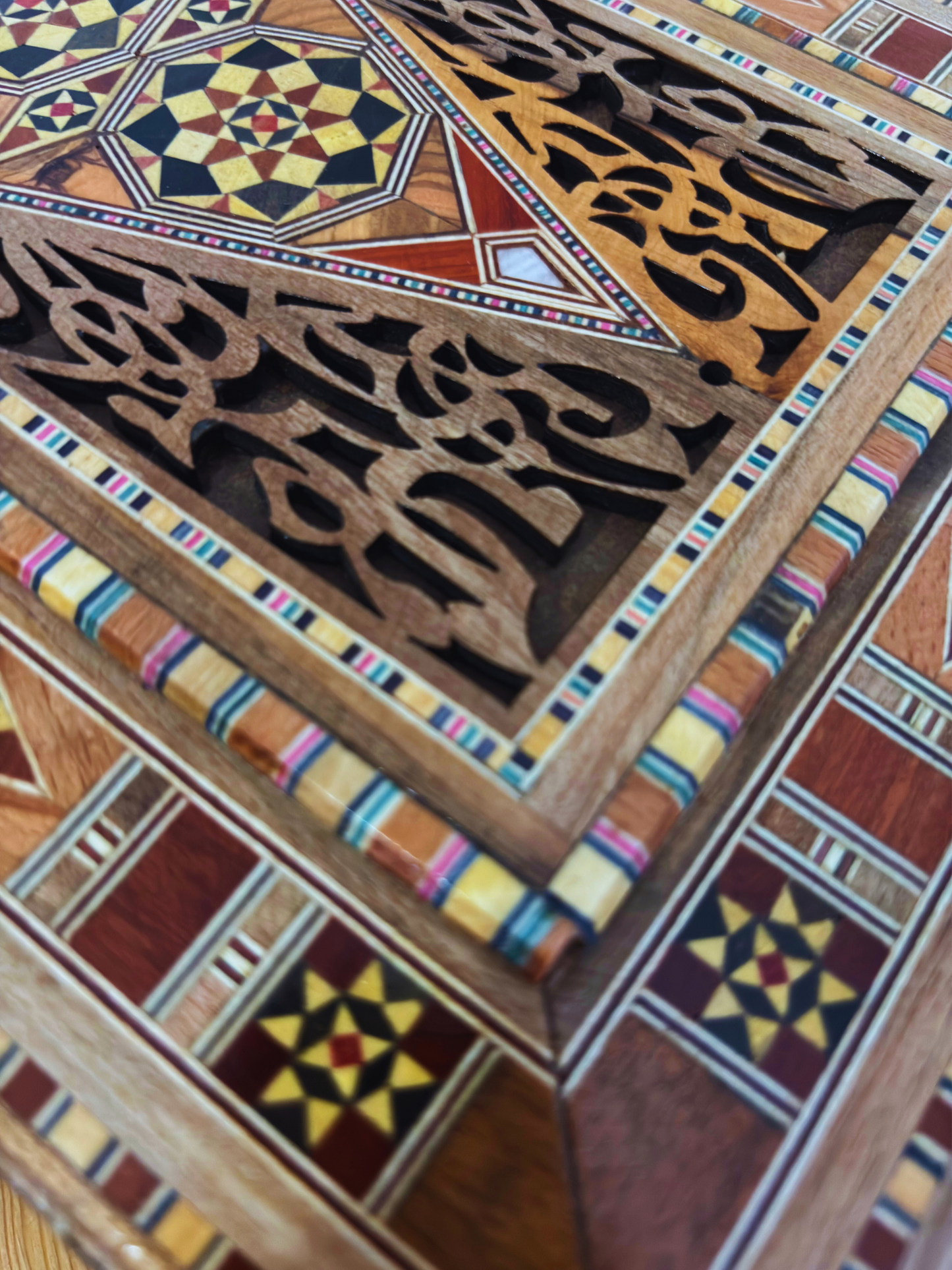 Elegante cofanetto grande a mosaico – Scrigno in legno fatto a mano per gioielli e ricordi, con rivestimento in velluto
