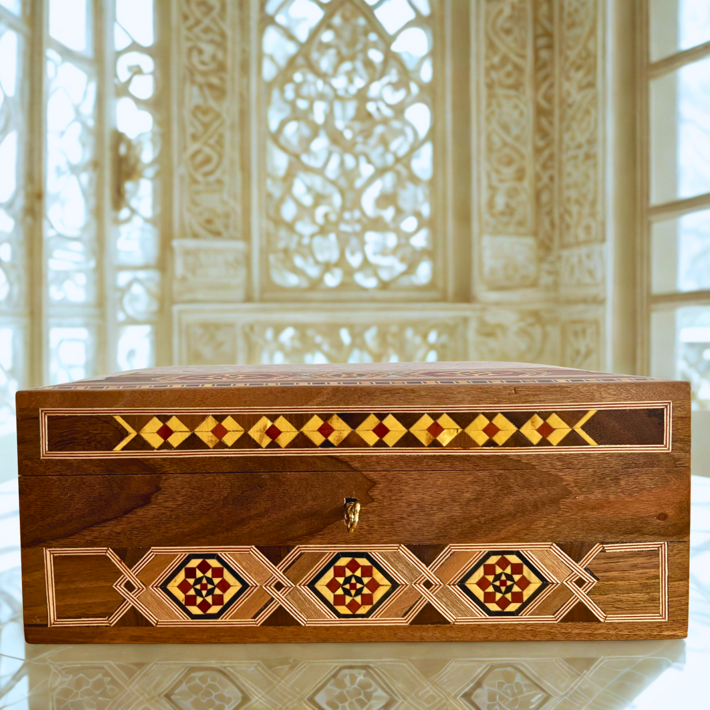 Grote Handgemaakte Damascene Mozaïekdoos met Slot – Houten Sieradendoos met Meerdere Niveaus en Parelmoeren Inleg