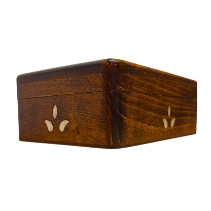 Damasceńska Szkatułka Luksusowa – Masa Perłowa & Aksamit